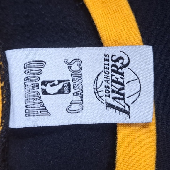 Los Angeles Lakers NBS Hardwood Classic wrap-around spellout logo Med sweatshirt - Picture 5 of 7